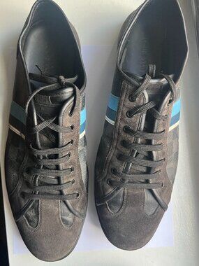 Louis Vuitton Paris Men's Damier Low Top Sneakers Size 10